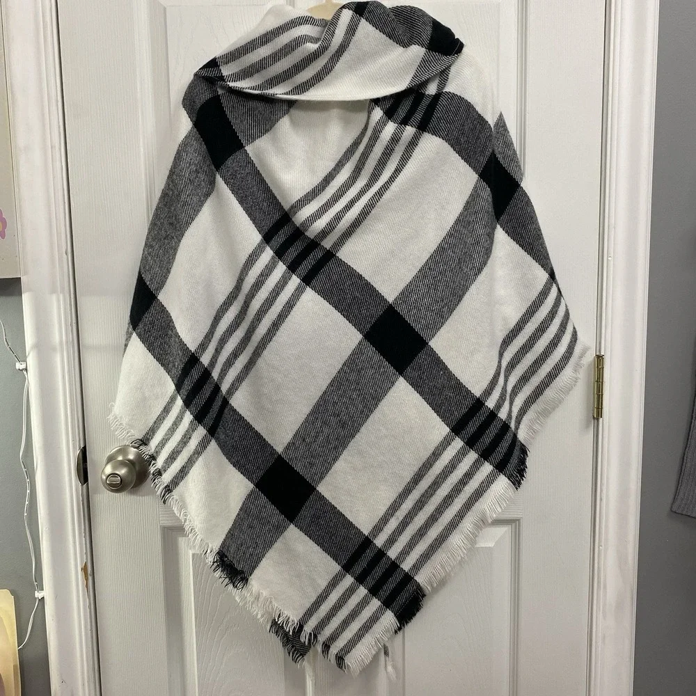 D&Y Women's Checkered fall Spring plaid fringe cape Poncho wrap Sz-‎ One Size